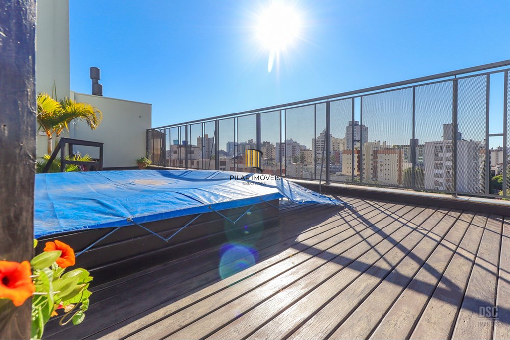 Apartamento 3 dormitórios no bairro Menino Deus