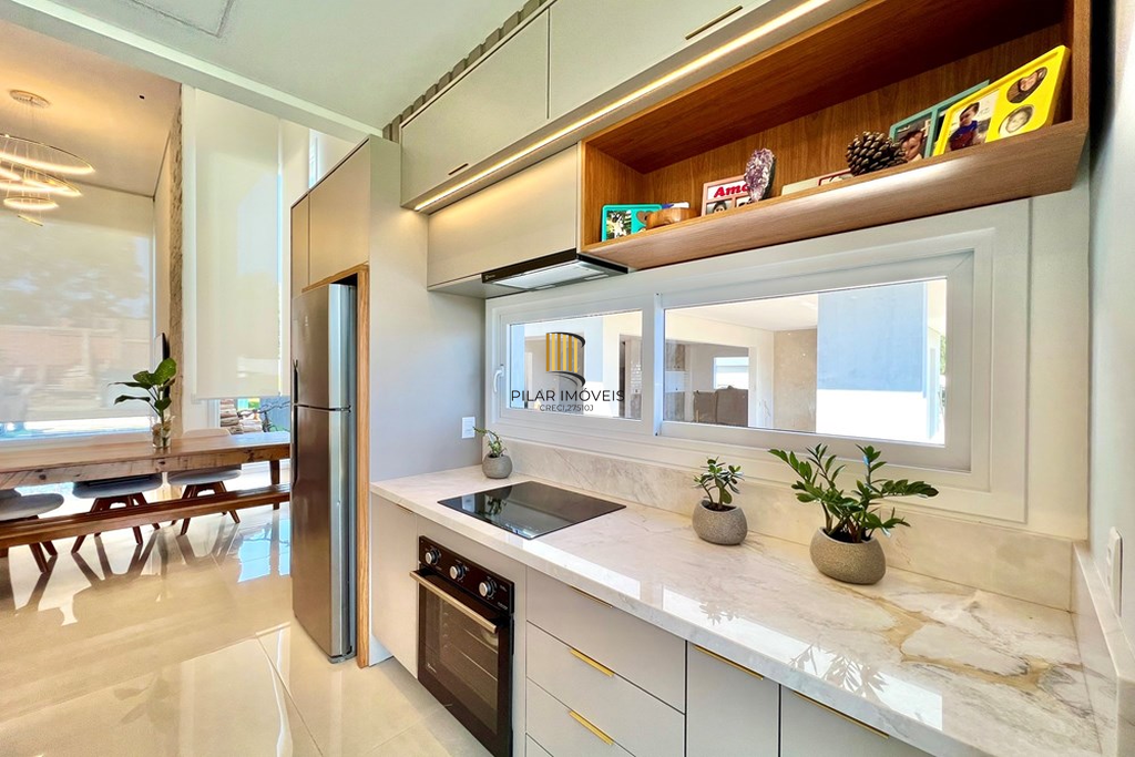 Casa de Condomínio 3 dormitórios no bairro Sanga Funda