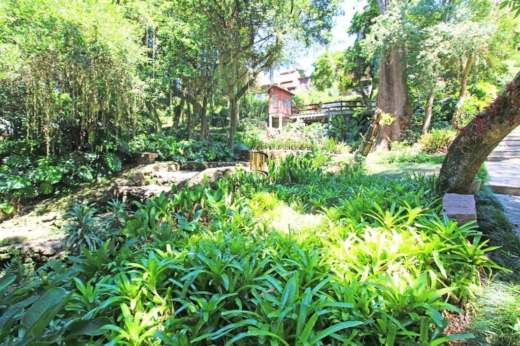 Casa de Condomínio 4 dormitórios no bairro Santa Tereza