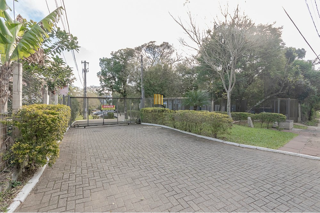 Apartamento 2 dormitórios no bairro Lomba do Pinheiro