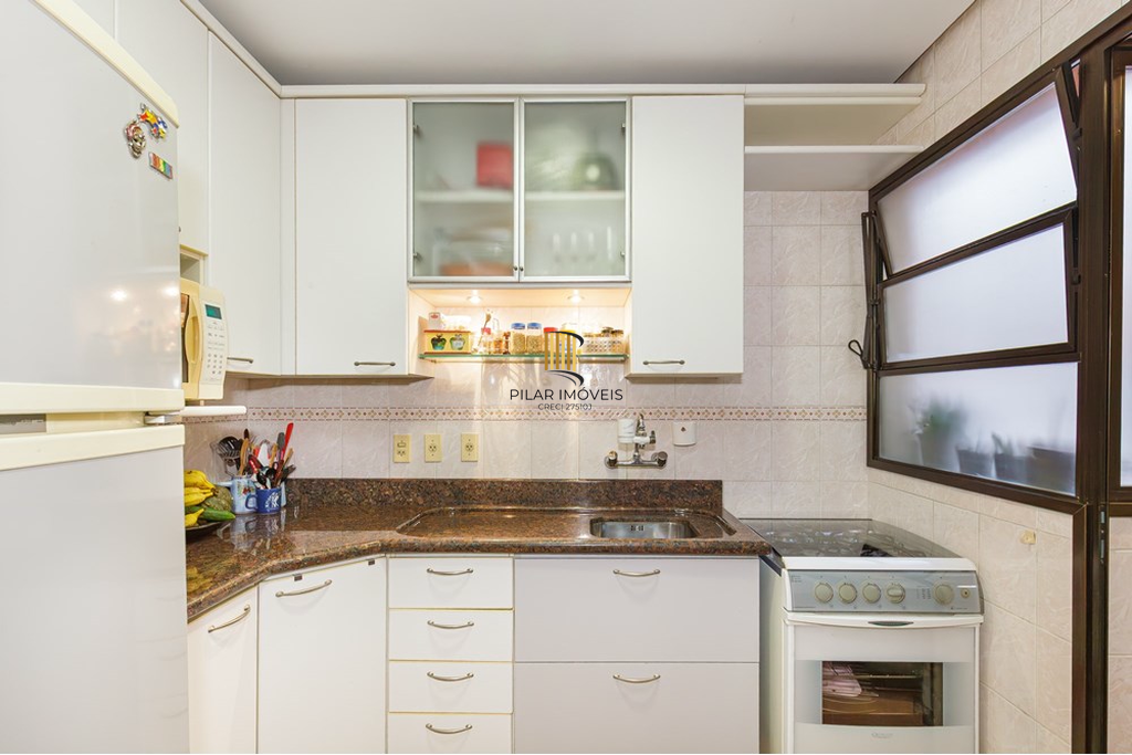 Apartamento 2 dormitórios no bairro Bom Fim