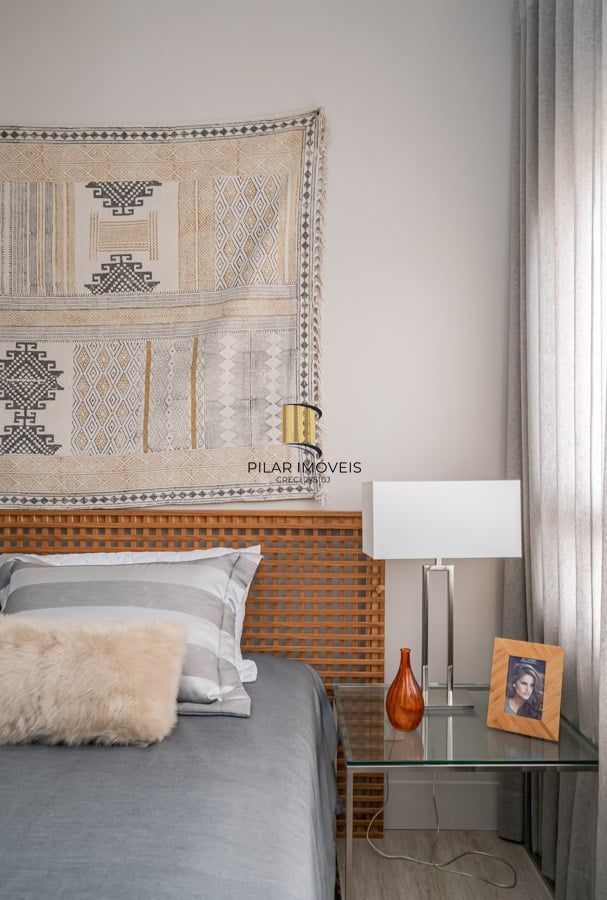 Apartamento 3 dormitórios no bairro Menino Deus