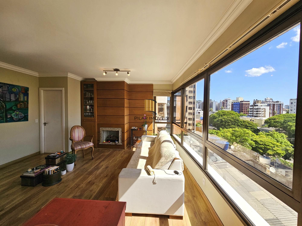 Apartamento 3 dormitórios no bairro Menino Deus