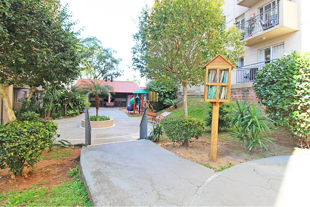 Apartamento 2 dormitórios no bairro Tristeza