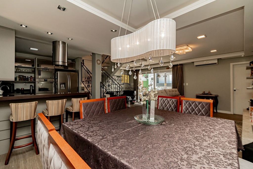 Casa de Condomínio 4 dormitórios no bairro Passo das Pedras