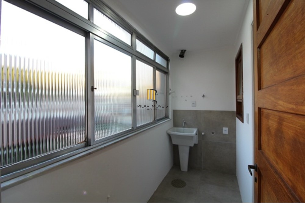 Apartamento 2 dormitórios no bairro Floresta