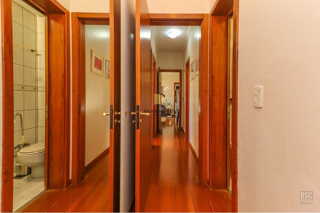 Apartamento 3 dormitórios no bairro Menino Deus