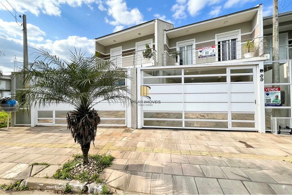 Casa 3 dormitórios no bairro Fátima