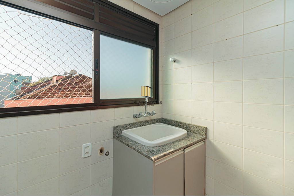 Apartamento 2 dormitórios no bairro Passo da Areia