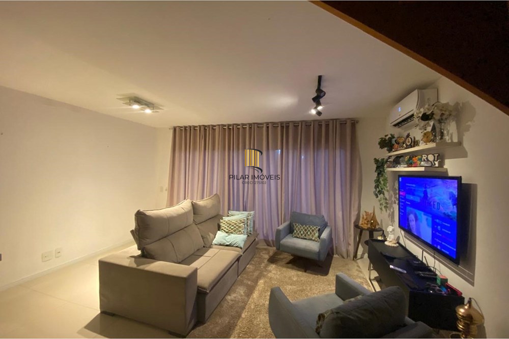 Casa de Condomínio 3 dormitórios no bairro Lomba do Pinheiro - Pilar Imóveis