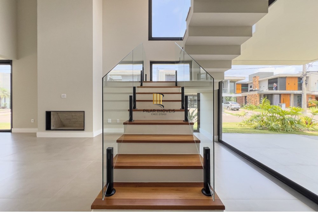 Casa de Condomínio 1 dormitório no bairro Centro