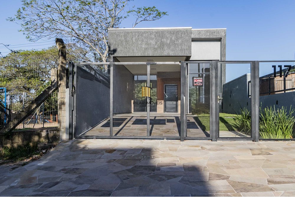 Casa 3 dormitórios no bairro Morro Santana