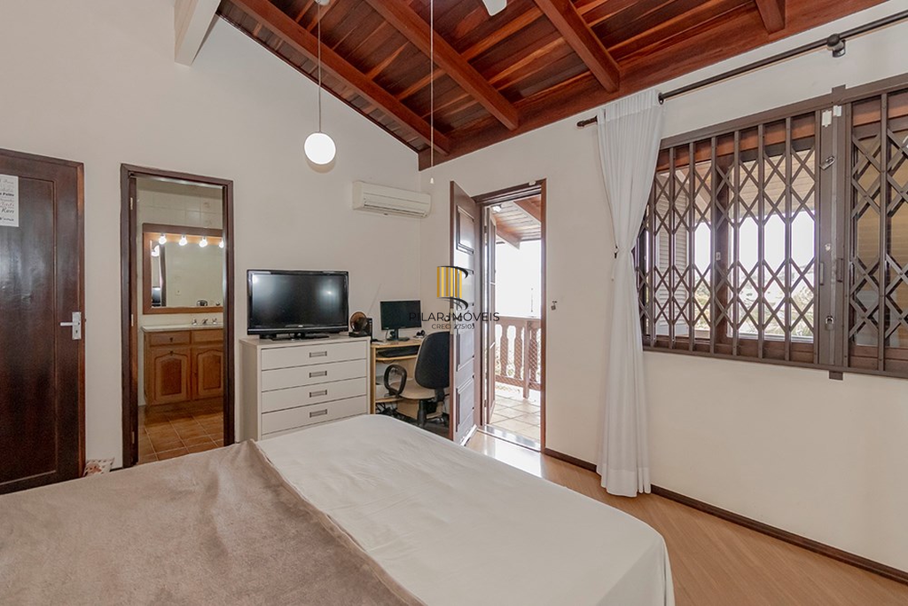 Casa 3 dormitórios no bairro Jardim Itu Sabará