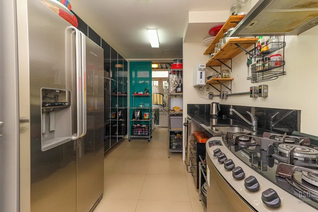 Apartamento 3 dormitórios no bairro Moinhos de Vento