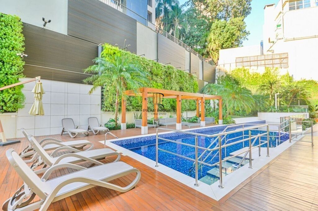 Apartamento 4 dormitórios no bairro Bela Vista