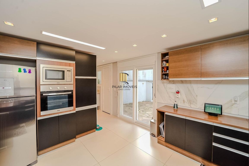 Casa 3 dormitórios no bairro São Sebastião