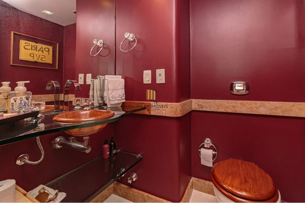 Apartamento 4 dormitórios no bairro Floresta