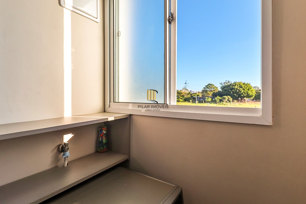 Apartamento 2 dormitórios no bairro Sarandi
