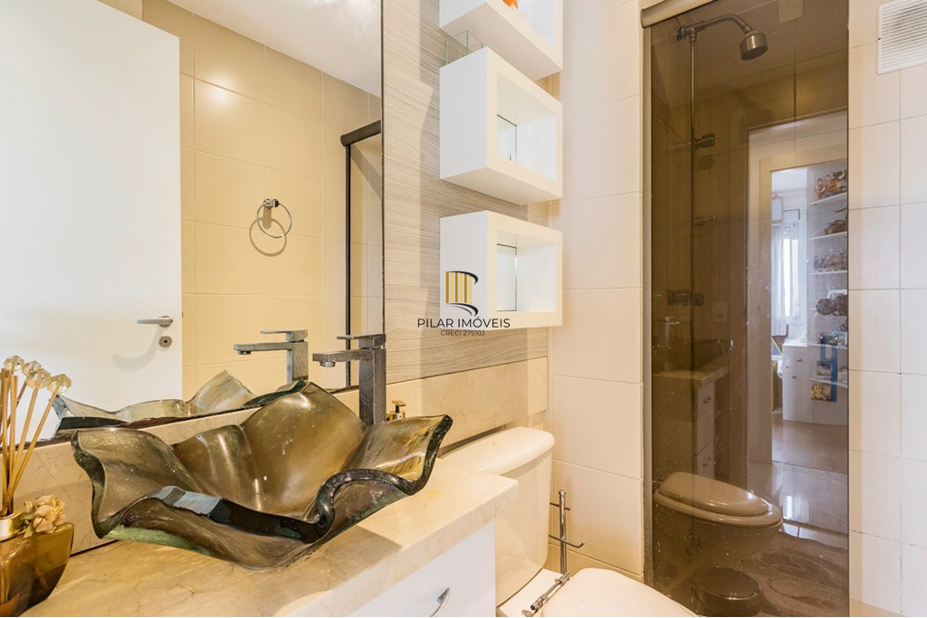 Apartamento 2 dormitórios no bairro Vila Ipiranga