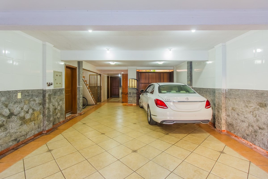 Casa 4 dormitórios no bairro Estância Velha