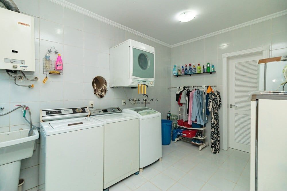 Casa de Condomínio 3 dormitórios no bairro Tarumã