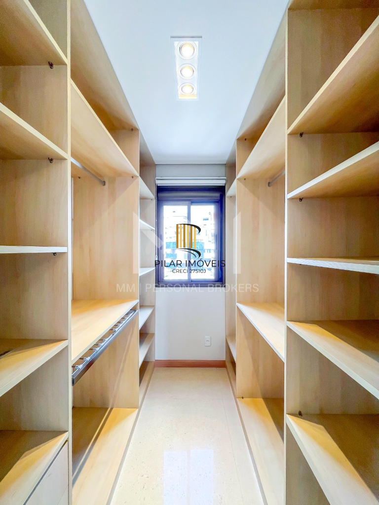 Apartamento 3 dormitórios no bairro Moinhos de Vento