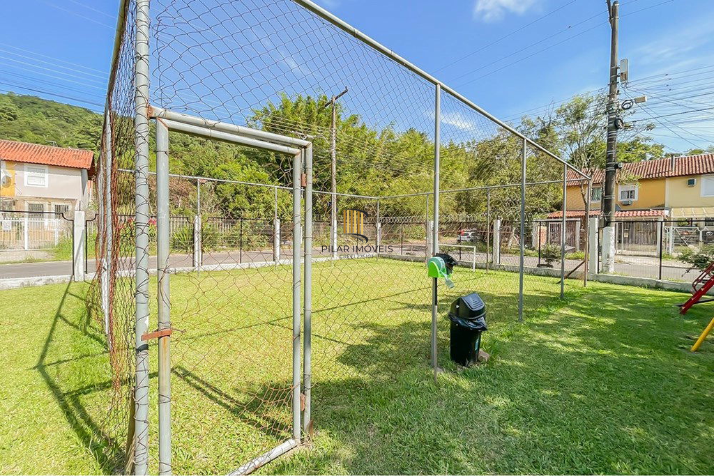 Casa de Condomínio 2 dormitórios no bairro Hípica