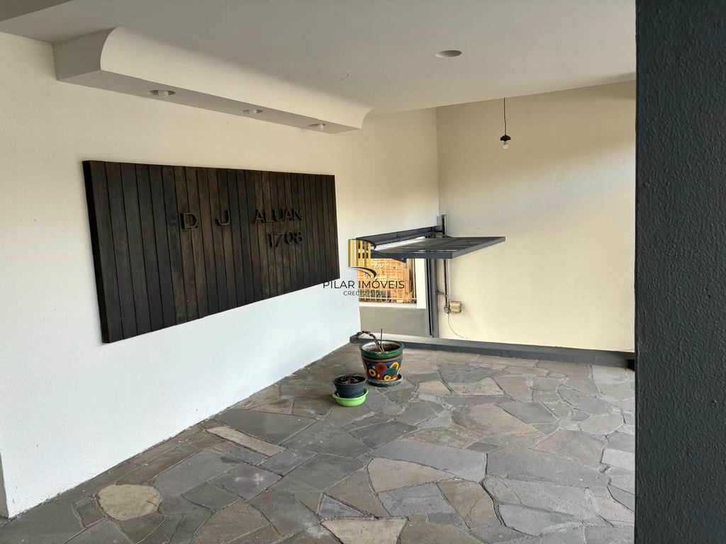 Apartamento 2 dormitórios no bairro Glória