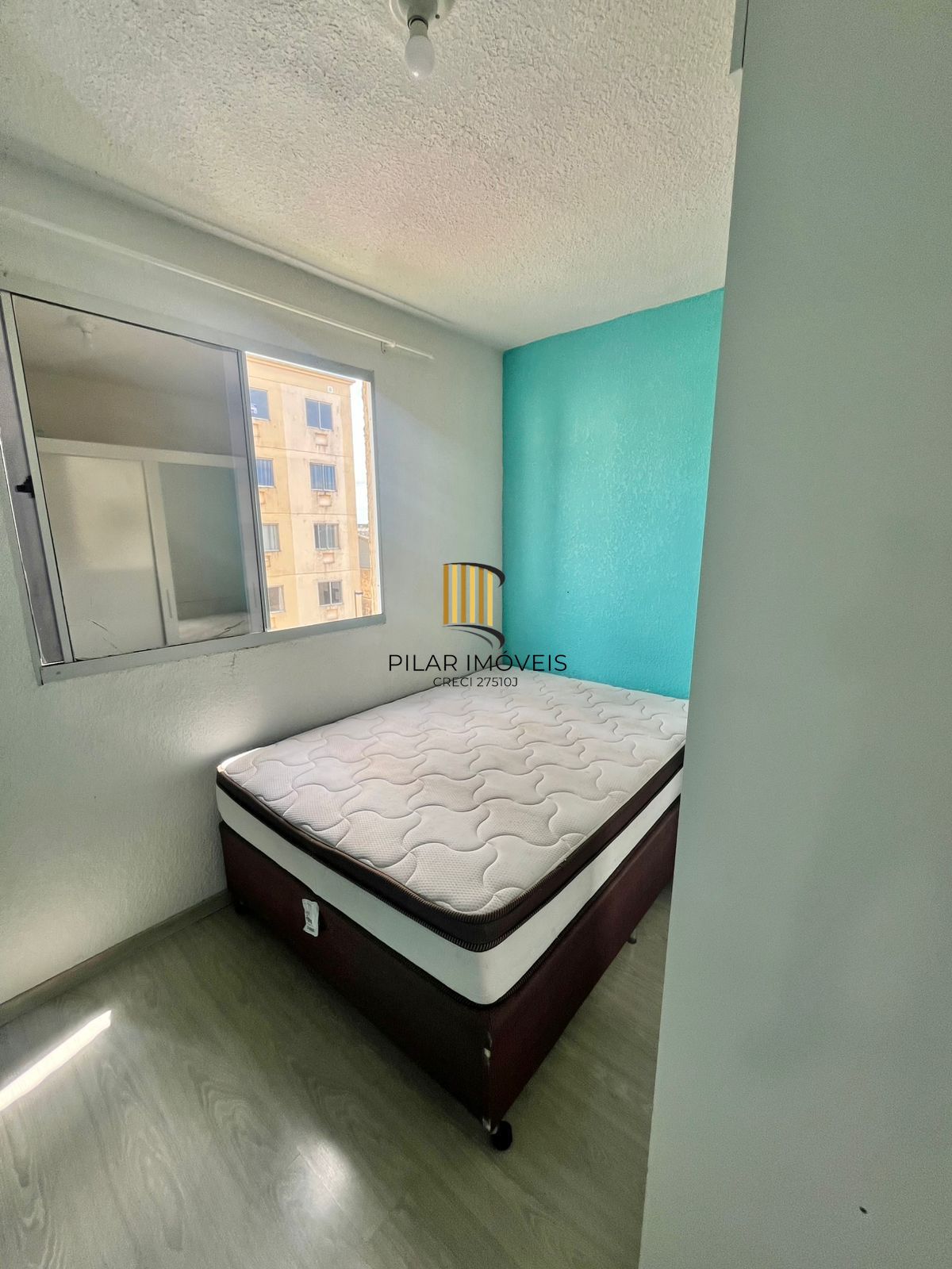 Apto 2 Dormitórios, Sala, Cozinha, Banheiro, semimob, 01 vaga garagem-rotativa