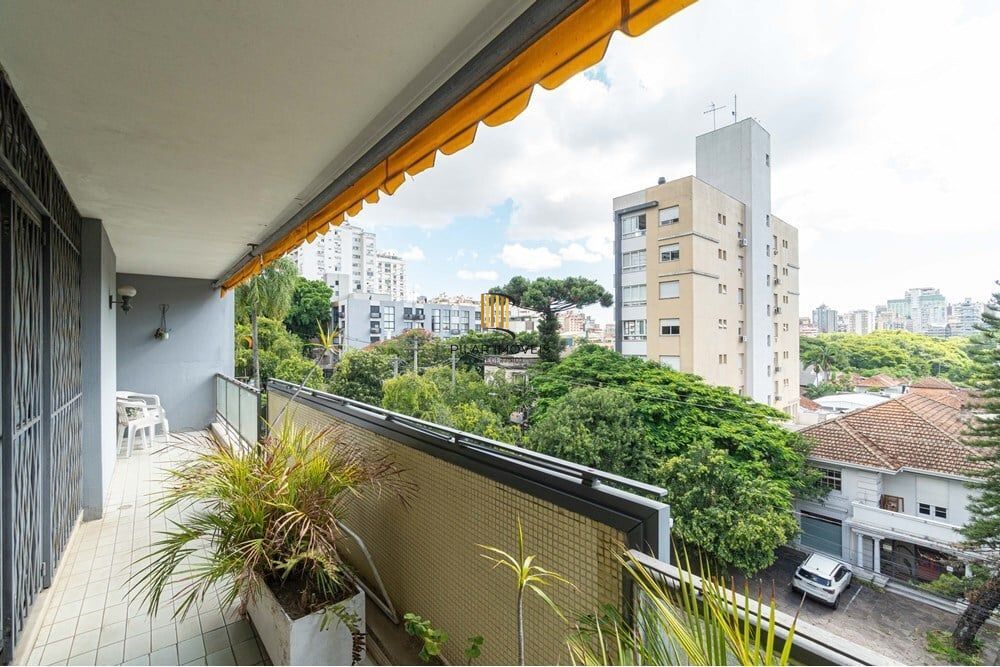 Apartamento 4 dormitórios no bairro Auxiliadora