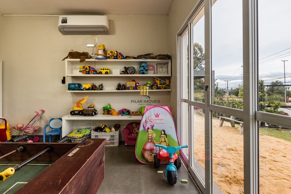Apartamento 2 dormitórios no bairro Lomba do Pinheiro