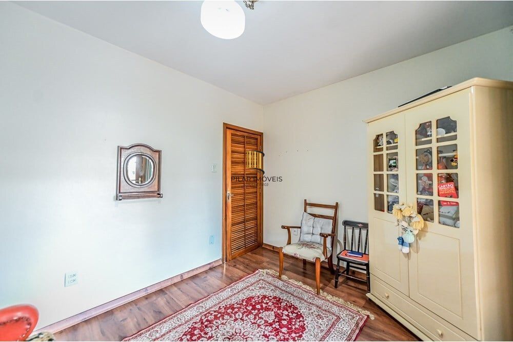 Casa de Condomínio 4 dormitórios no bairro Santa Tereza
