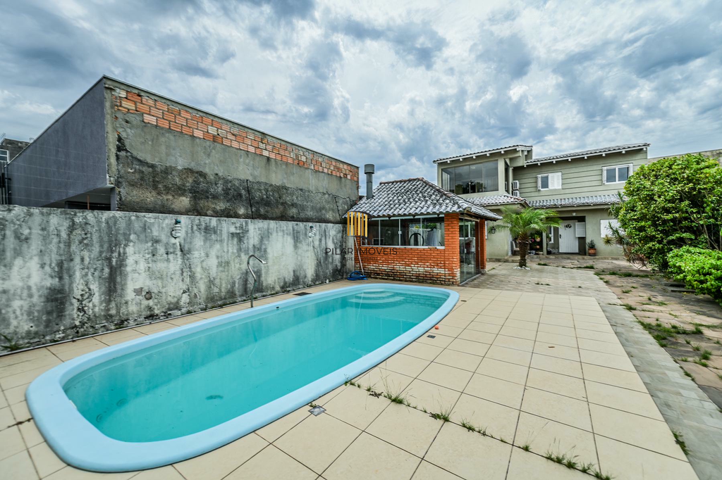 Casa 3 dormitórios no bairro Jardim Itu