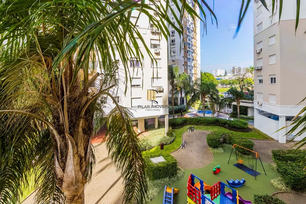 Apartamento 2 dormitórios no bairro Vila Ipiranga