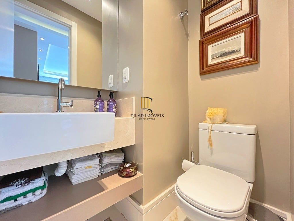 Apartamento 3 dormitórios no bairro Petrópolis