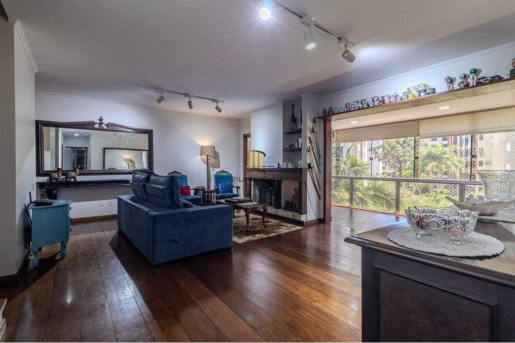 Cobertura 3 dormitórios no bairro Petrópolis