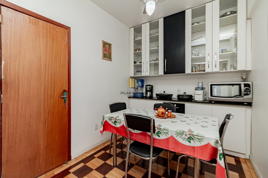 Apartamento 3 dormitórios no bairro Floresta