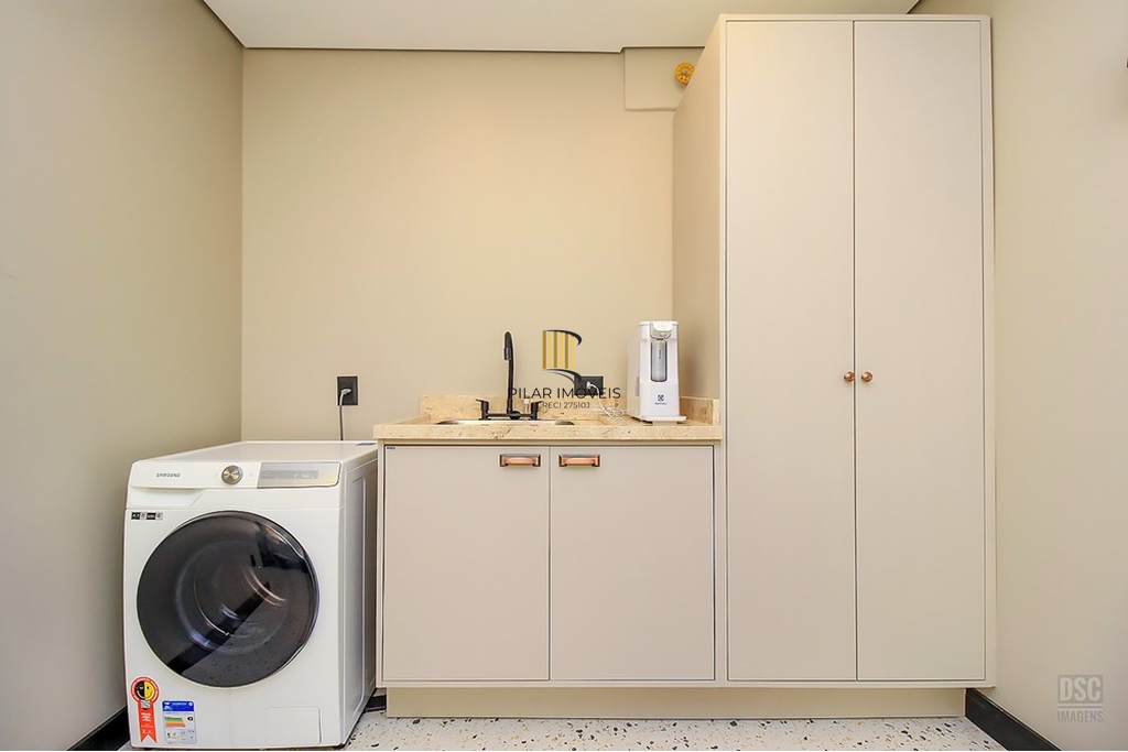 Apartamento 4 dormitórios no bairro Independência