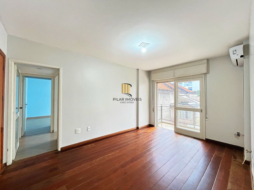 Apartamento 2 dormitórios no bairro Bom Fim