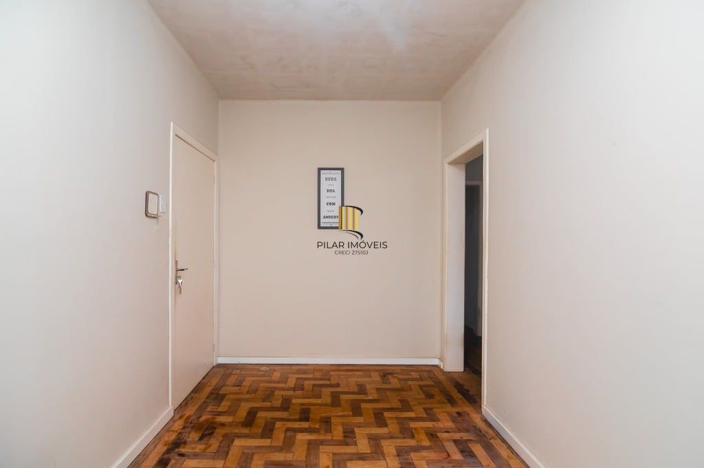 Apartamento 2 dormitórios no bairro Azenha