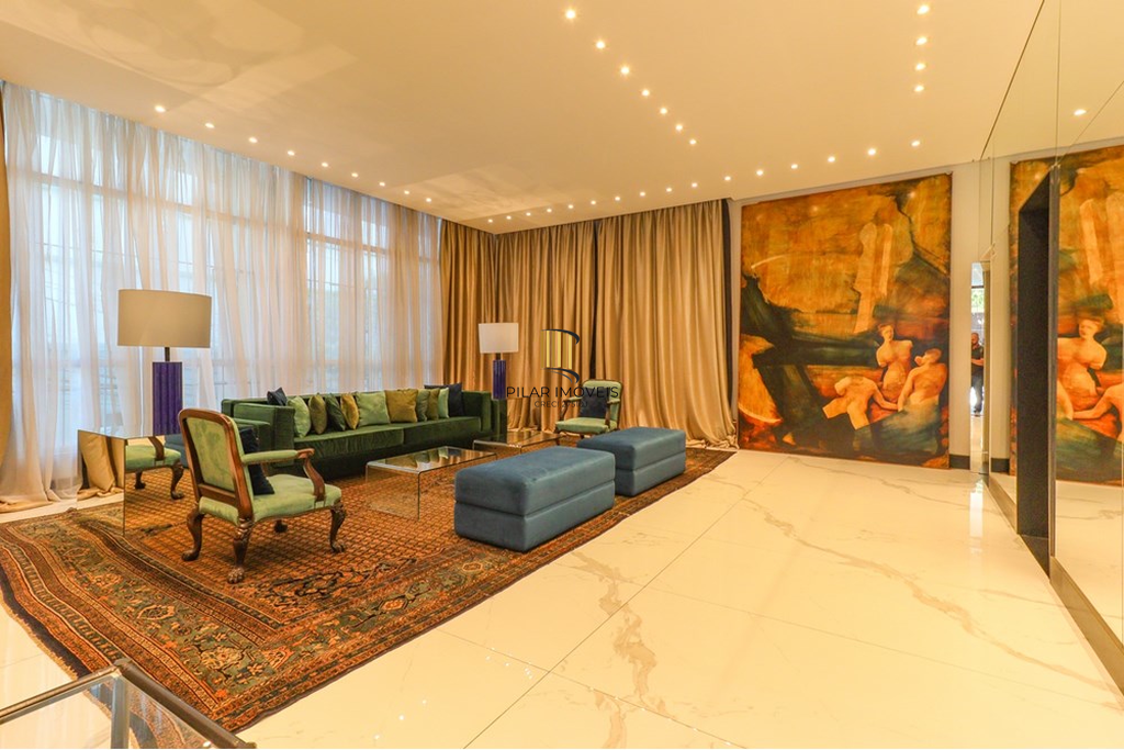 Apartamento 3 dormitórios no bairro Centro Histórico