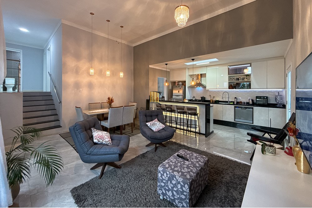 Casa 5 dormitórios no bairro Igara - Pilar Imóveis
