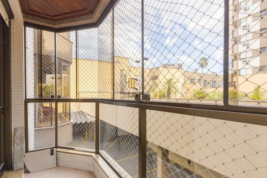 Apartamento 3 dormitórios no bairro Menino Deus