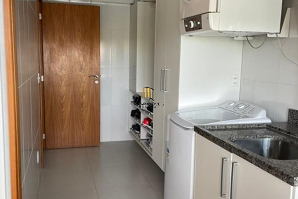 Casa 3 dormitórios no bairro Chácara das Pedras