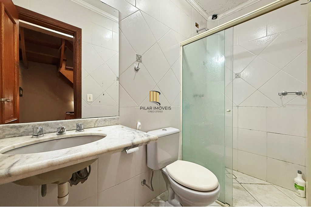 Casa de Condomínio 3 dormitórios no bairro Ipanema