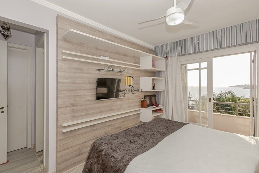 Casa 3 dormitórios no bairro Espírito Santo