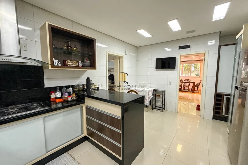 Casa 4 dormitórios no bairro Estância Velha