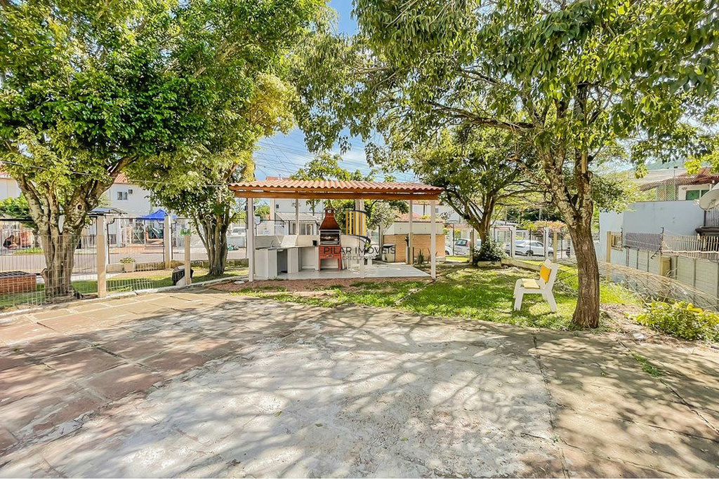 Casa de Condomínio 2 dormitórios no bairro Hípica