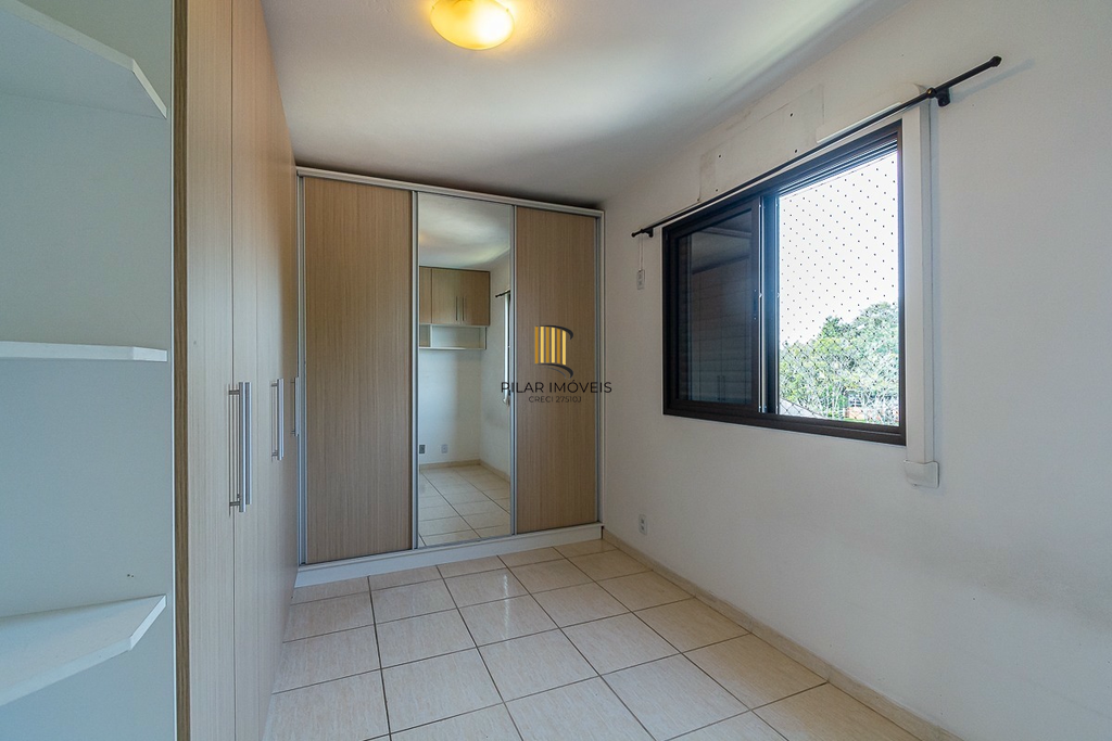 Apartamento 2 dormitórios no bairro Passos dos Ferreiros