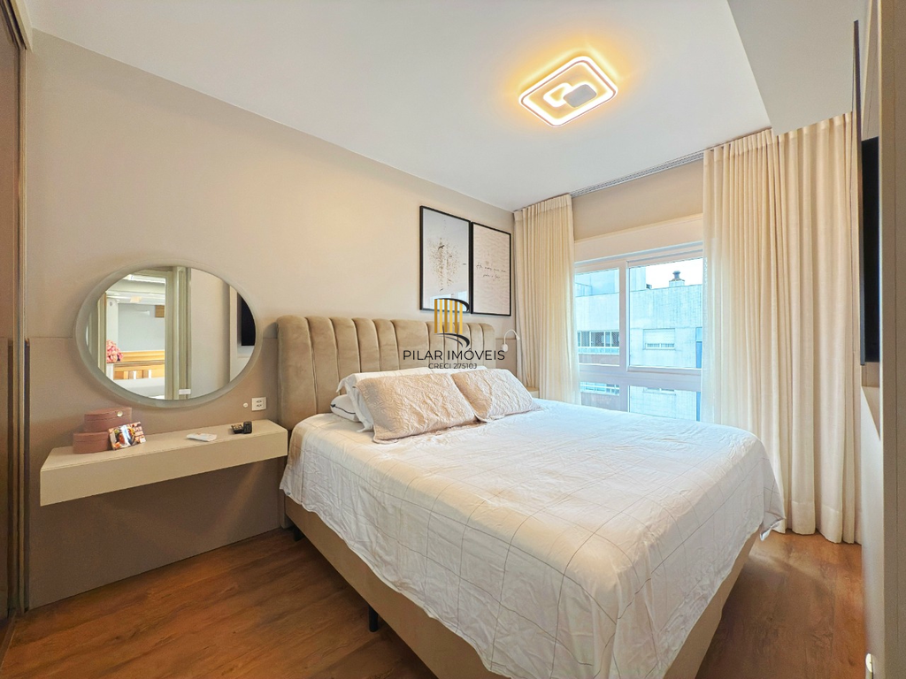 Apartamento 3 dormitórios no bairro Menino Deus